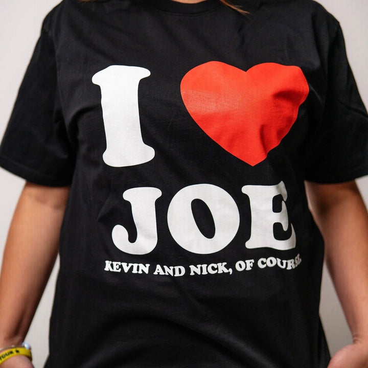 Joe Labero Illusions Tシャツ サイズ14 Celebrate Joe Jonas' New Album With These Cute Merch Picks