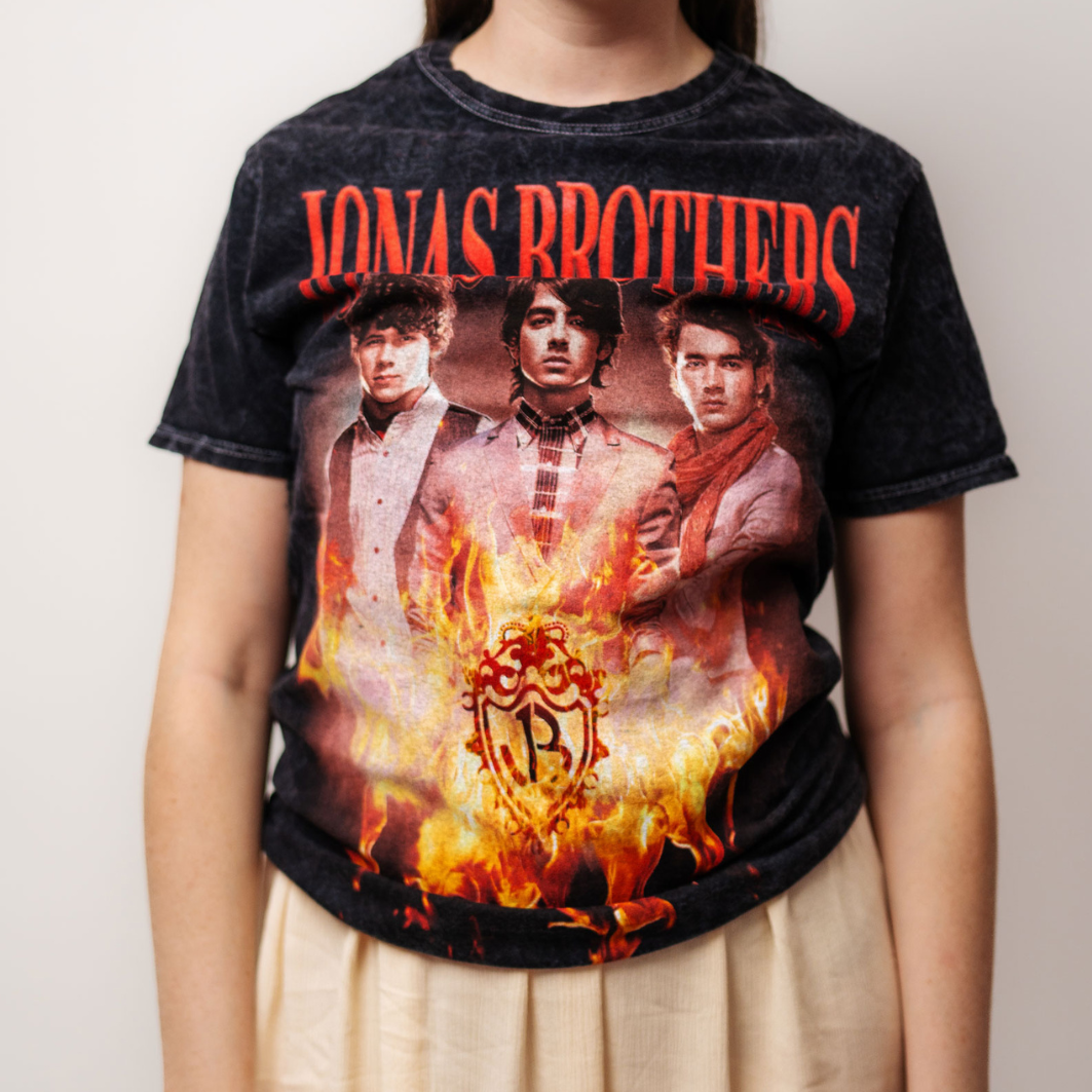 Jonas Brothers Classic Fire Tee - Black - AU